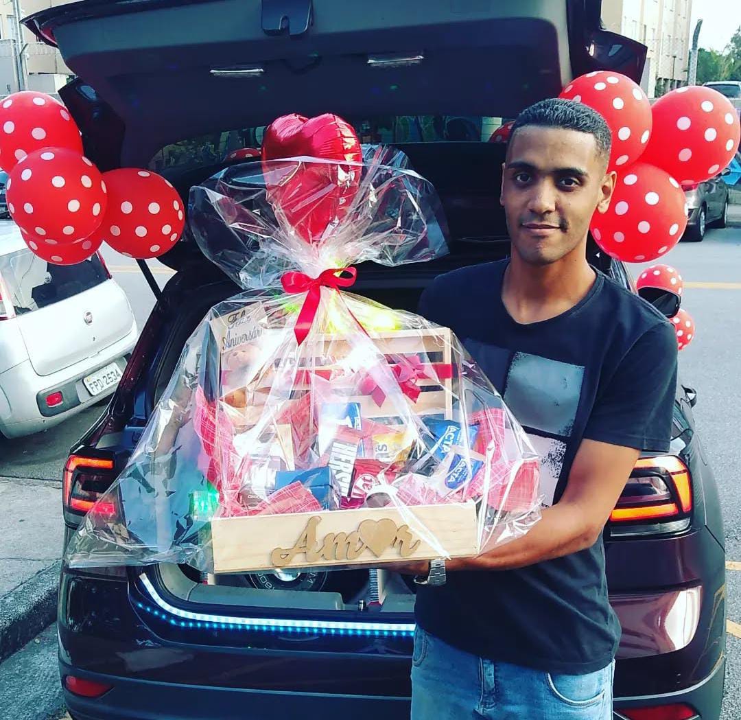 Cesta de presente romântica